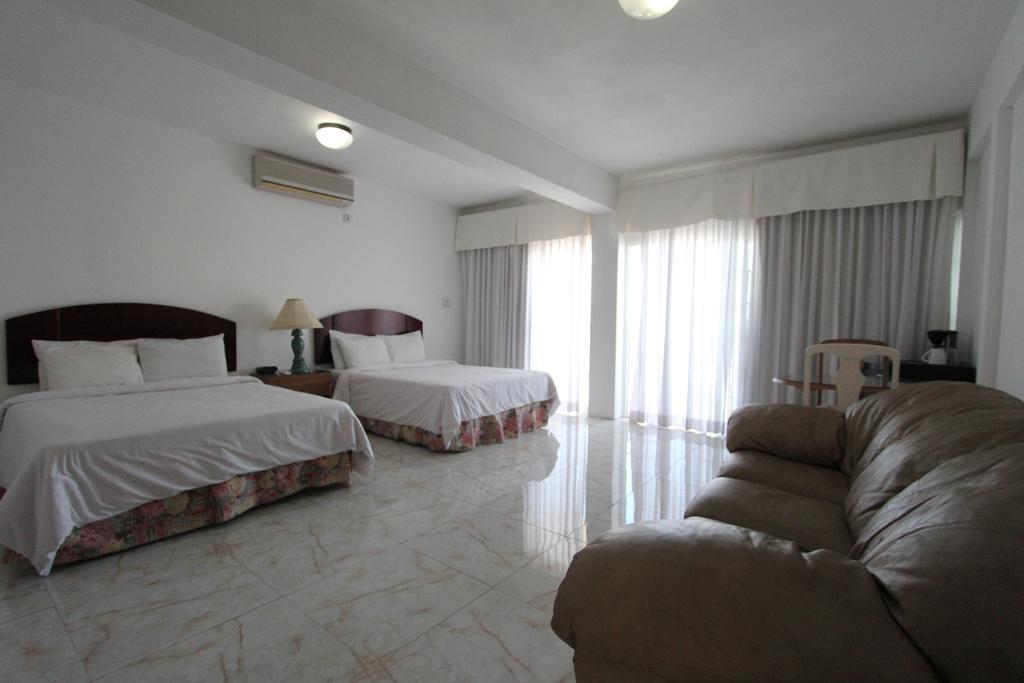 Match Resort بورت أنطونيو الغرفة الصورة
